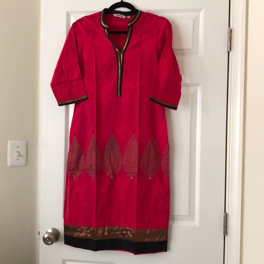 Gorgeous Small India Kurta - with pocket!